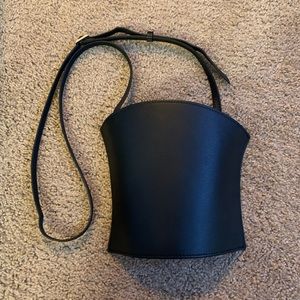 olbrish crossbody bag